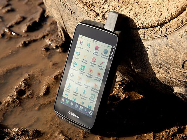 Máy định vị GPS cầm tay Garmin Montana 700