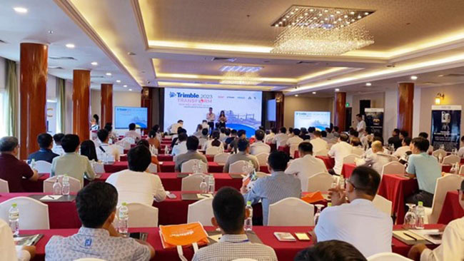 Hội thảo Trimble Transform 2023 thu hút đông đảo khách tham dự hoạt động trong nhiều ngành nghề khác nhau của lĩnh vực xây dựng.