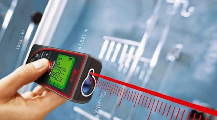 Máy đo khoảng cách là thiết bị được dùng phổ biến trong xây dựng và cả trong gia đình
