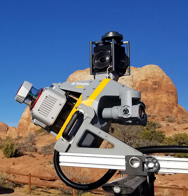 Máy quét 3D laser di động Trimble MX9 