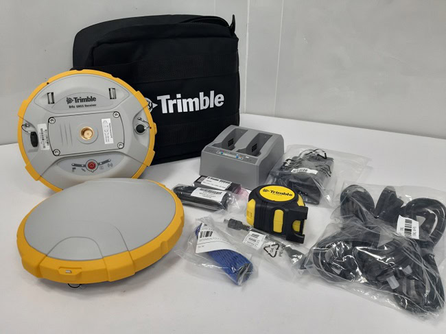 Sự khác nhau giữa: Máy thu GNSS 2 tần số và 3 tần số