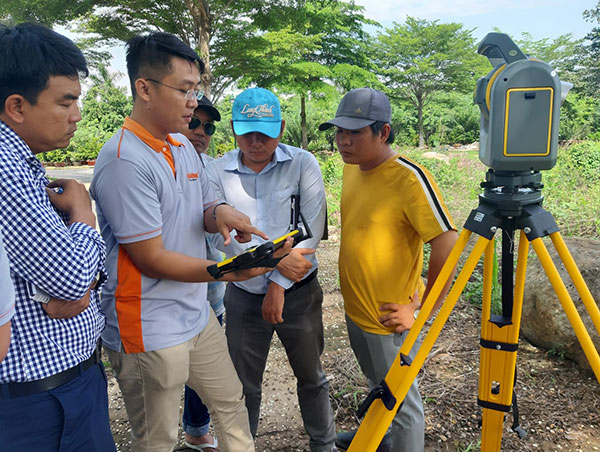 Máy tính bảng Trimble T10 