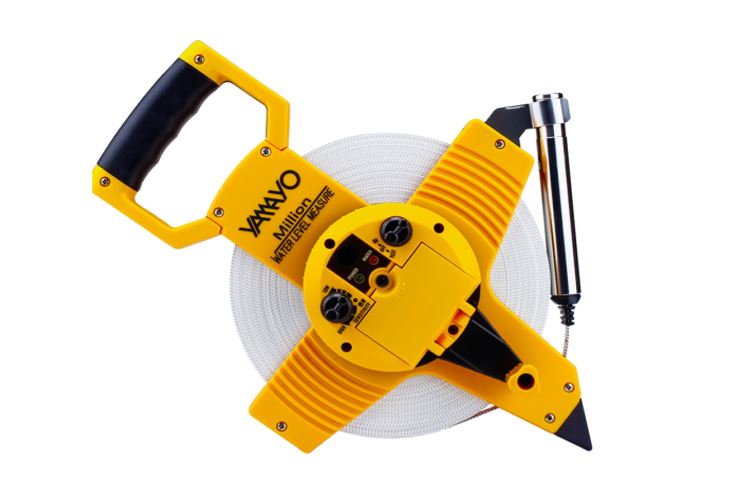 Đo mực nước ngầm nhanh, chính xác với thước đo Yamayo, Nhật Bản
