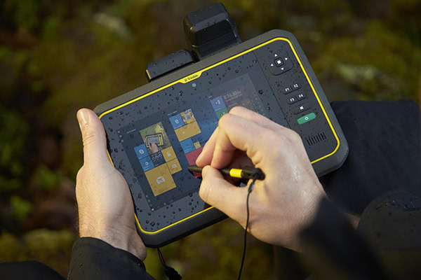 Máy tính bảng Trimble T7 