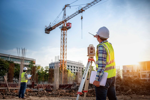 Sử dụng máy toàn đạc để thi công công trình nhà cao tầng