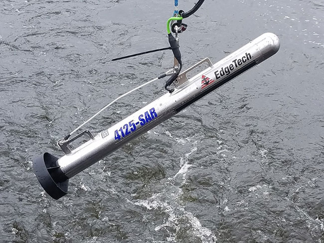 Khảo sát và thăm dò đáy biển với Công nghệ quét sườn Side Scan Sonar