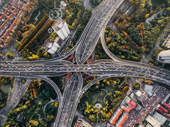 Ứng dụng GIS để lập kế hoạch, phát triển mạng lưới giao thông chính xác.