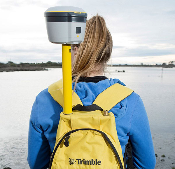 Máy định vị GNSS Trimble R2