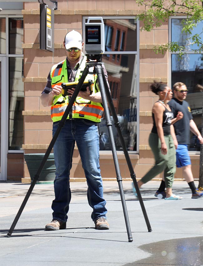 Trimble X12 thực tế tại hiện trường.