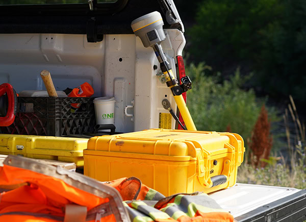 Trimble R12i