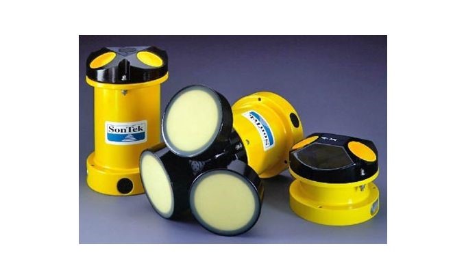 Thiết bị đo dòng chảy phổ biến - SONTEK ADCP
