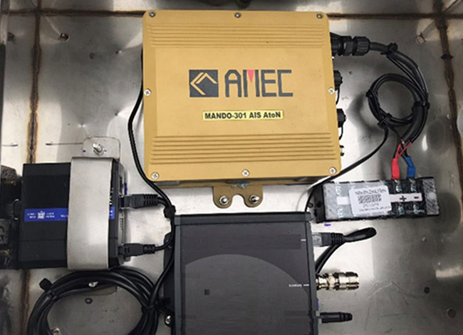 Điểm khác biệt giữa AIS Base Station và AIS Network Receiver