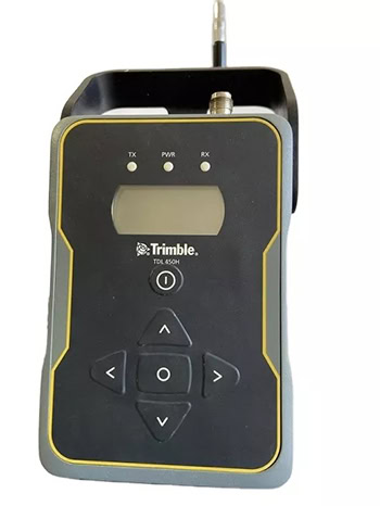 Bộ phát Radio Trimble TDL 450H.