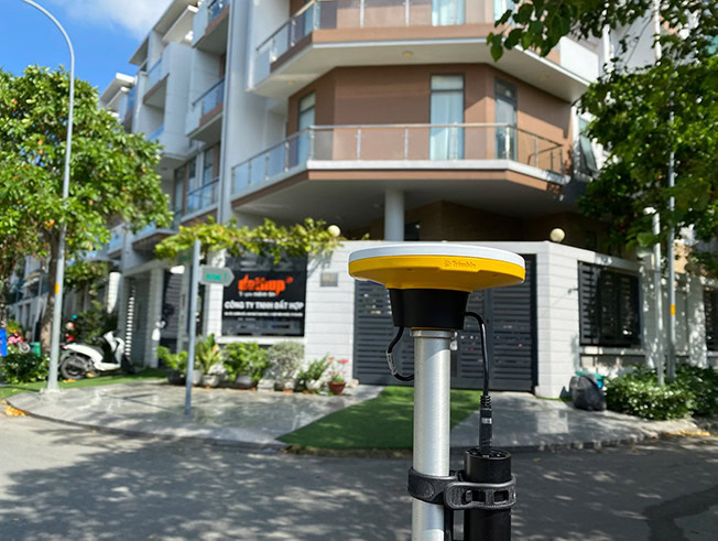 Dịch vụ cho thuê Máy định vị vệ tinh GNSS RTK Trimble DA2