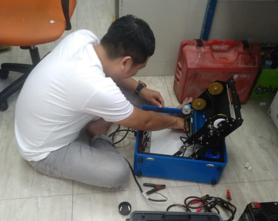 Cách sửa máy đo sâu hồi âm (không hiển thị độ sâu, đo sai lệch, máy bị treo…)
