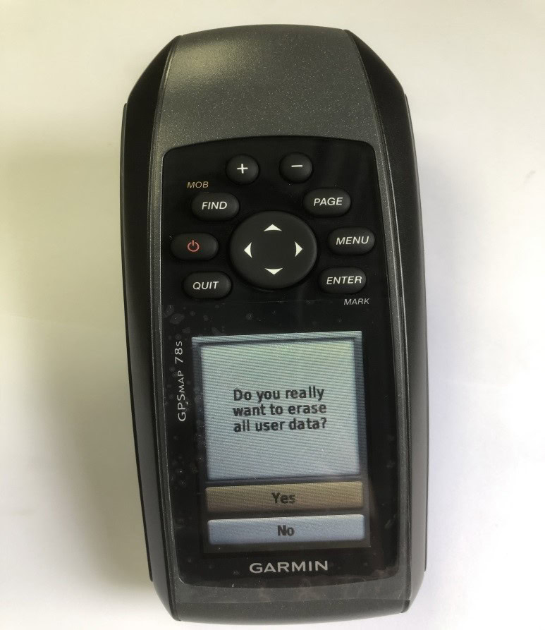 Khac phuc loi May dinh vi GPS cam tay
