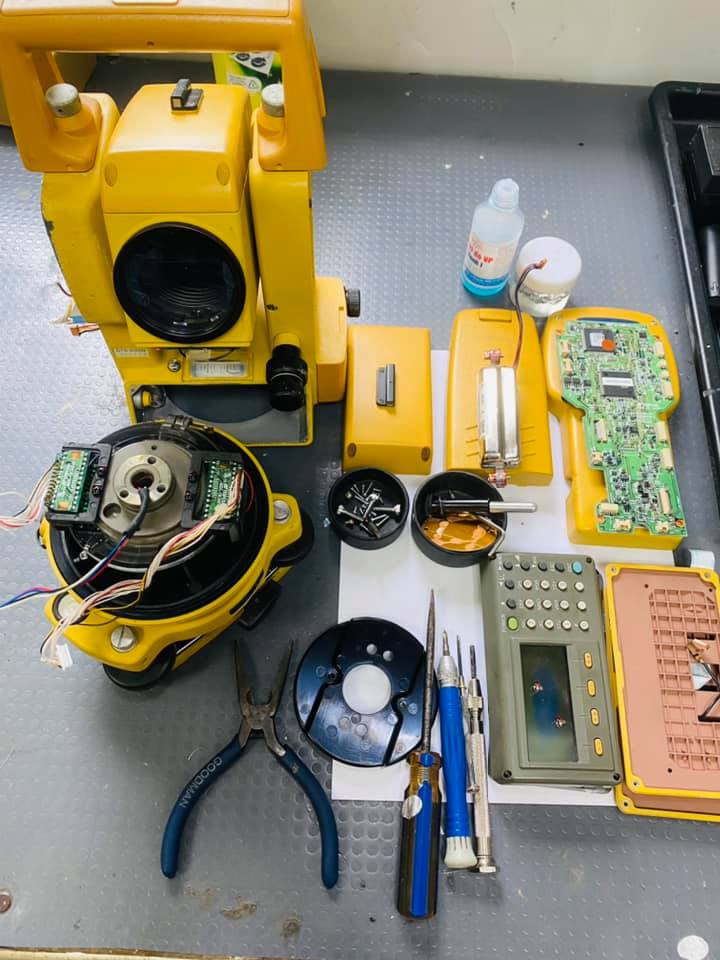 Trung tâm sửa máy toàn đạc uy tín, chất lượng: Trimble, Leica, Topcon...