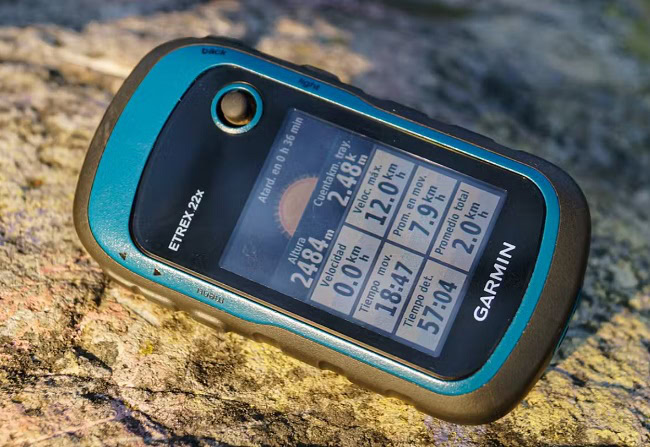 Đo diện tích đất dễ dàng với máy định vị cầm tay GPS