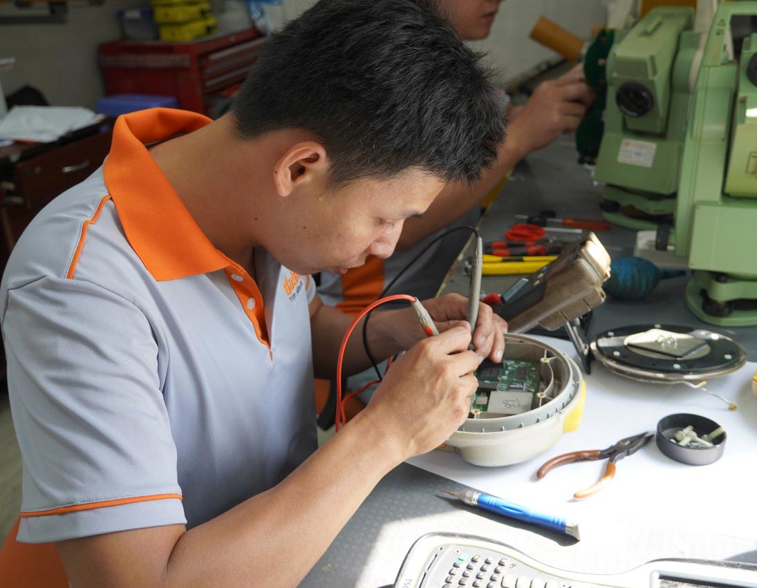 Cách sửa máy thu GNSS (Không thu vệ tinh, đo tọa độ không chính xác…)