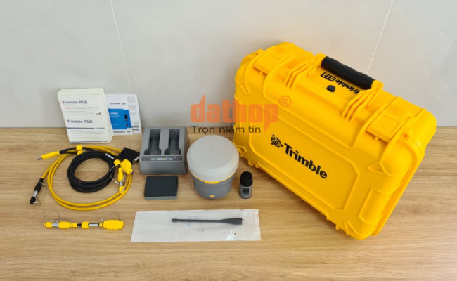 Trimble R12i