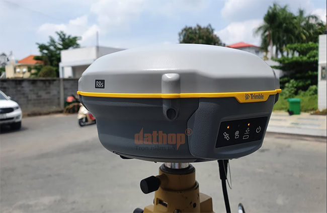 Trimble R8s cung cấp độ chính xác cao, được tin tưởng sử dụng để đo GNSS tĩnh.
