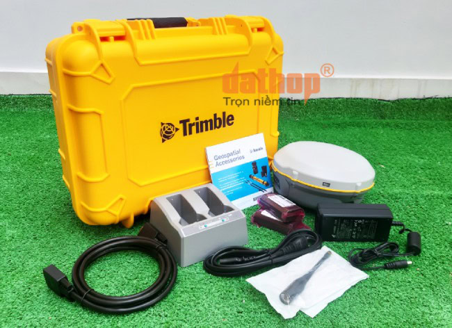 Trimble R8s